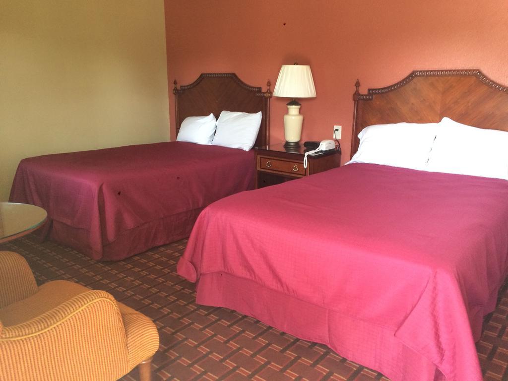 Sundial Lodge Redding Pokój zdjęcie