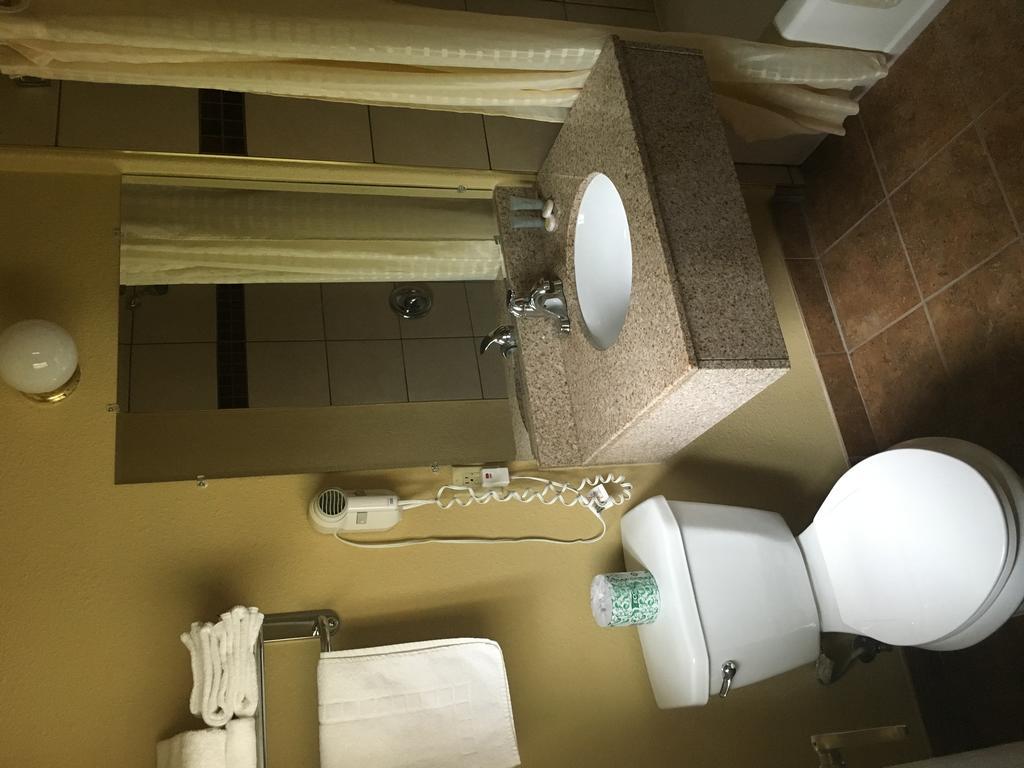 Sundial Lodge Redding Zewnętrze zdjęcie